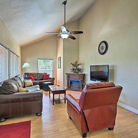 Flagstaff Townhome With Deck Easy Access Downtown! Luaran gambar