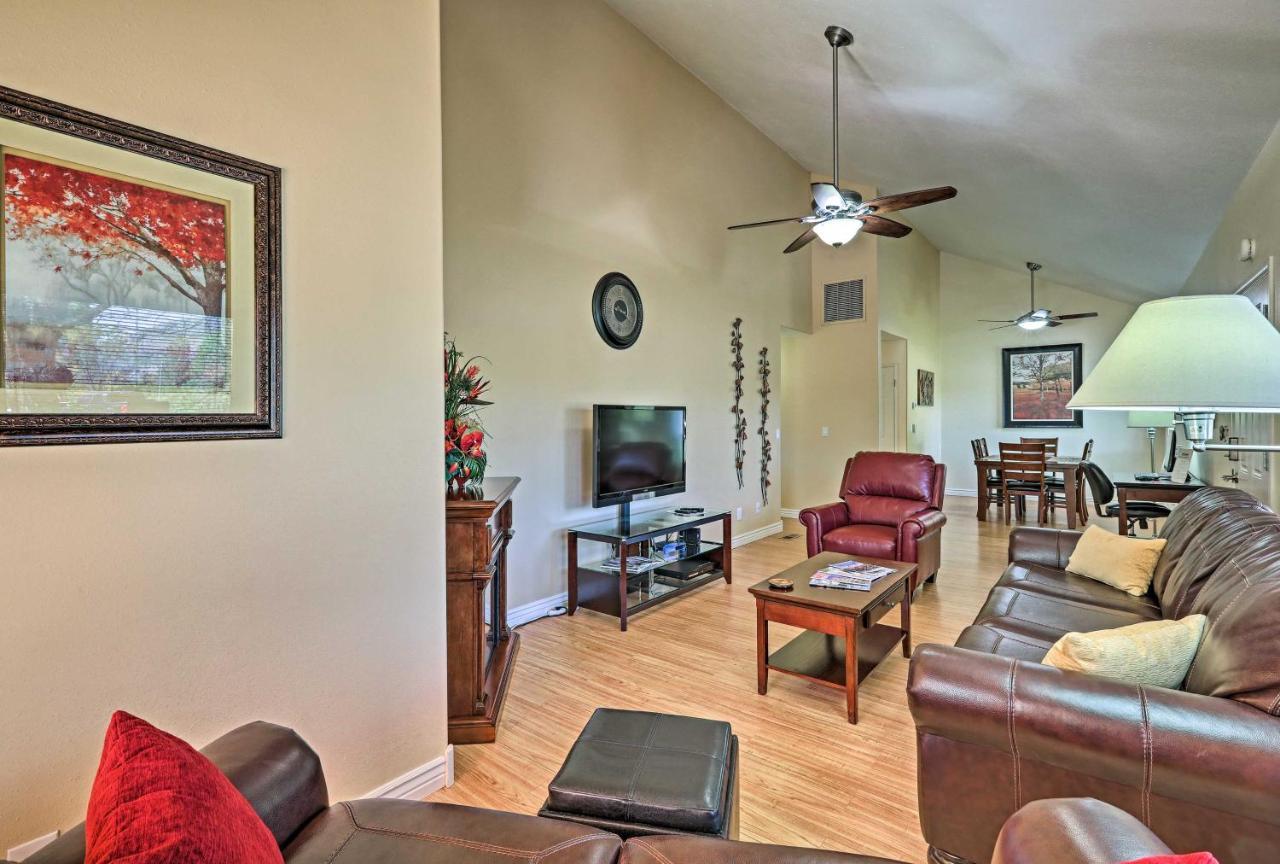 Flagstaff Townhome With Deck Easy Access Downtown! Luaran gambar
